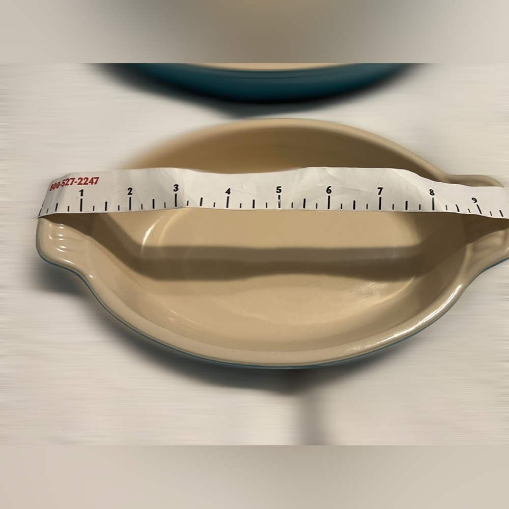 Le Creuset Oval Au Gratin Stoneware Dishes - Picture 6 of 9